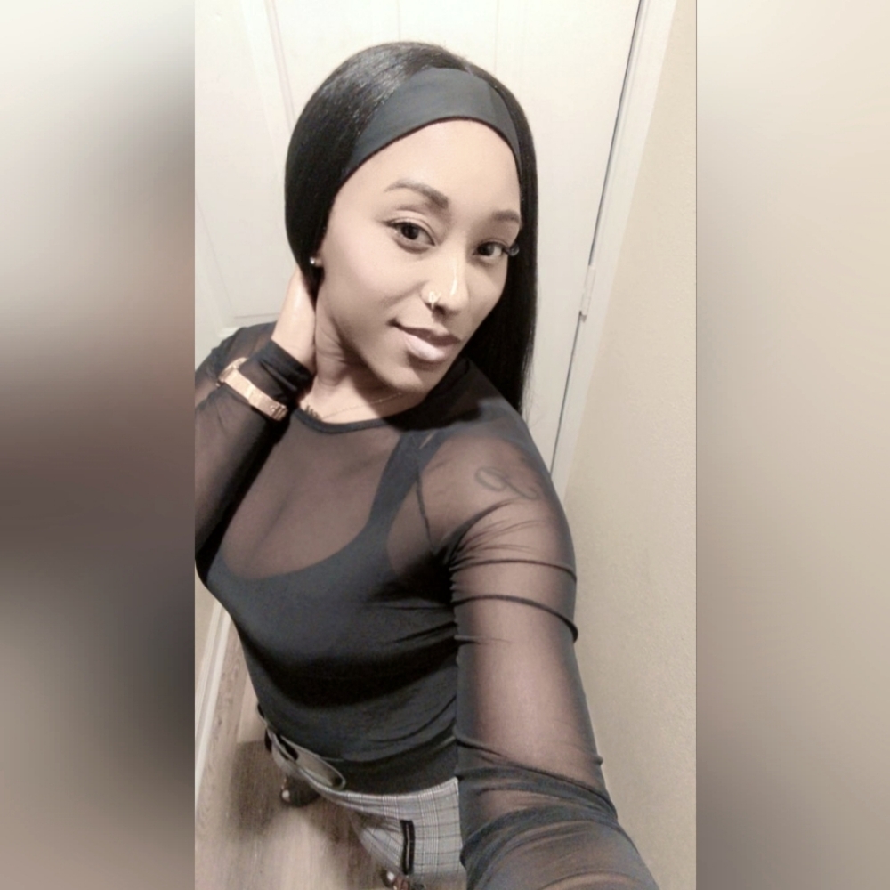 Meet your Posher, Shay Luxe